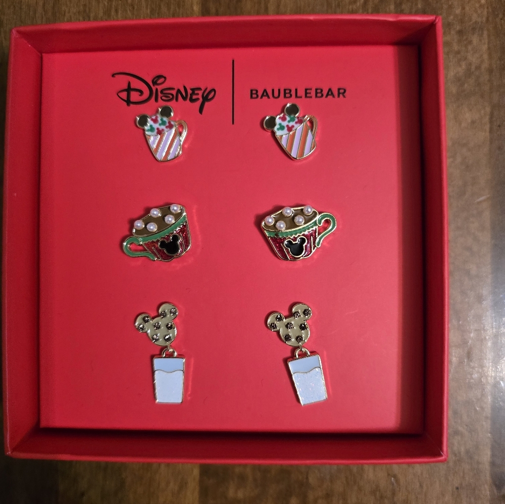 Baublebar Christmas Earrings - Picture 1 of 2